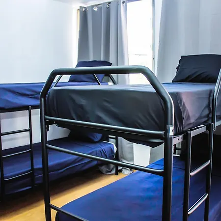 Sublime Hostal